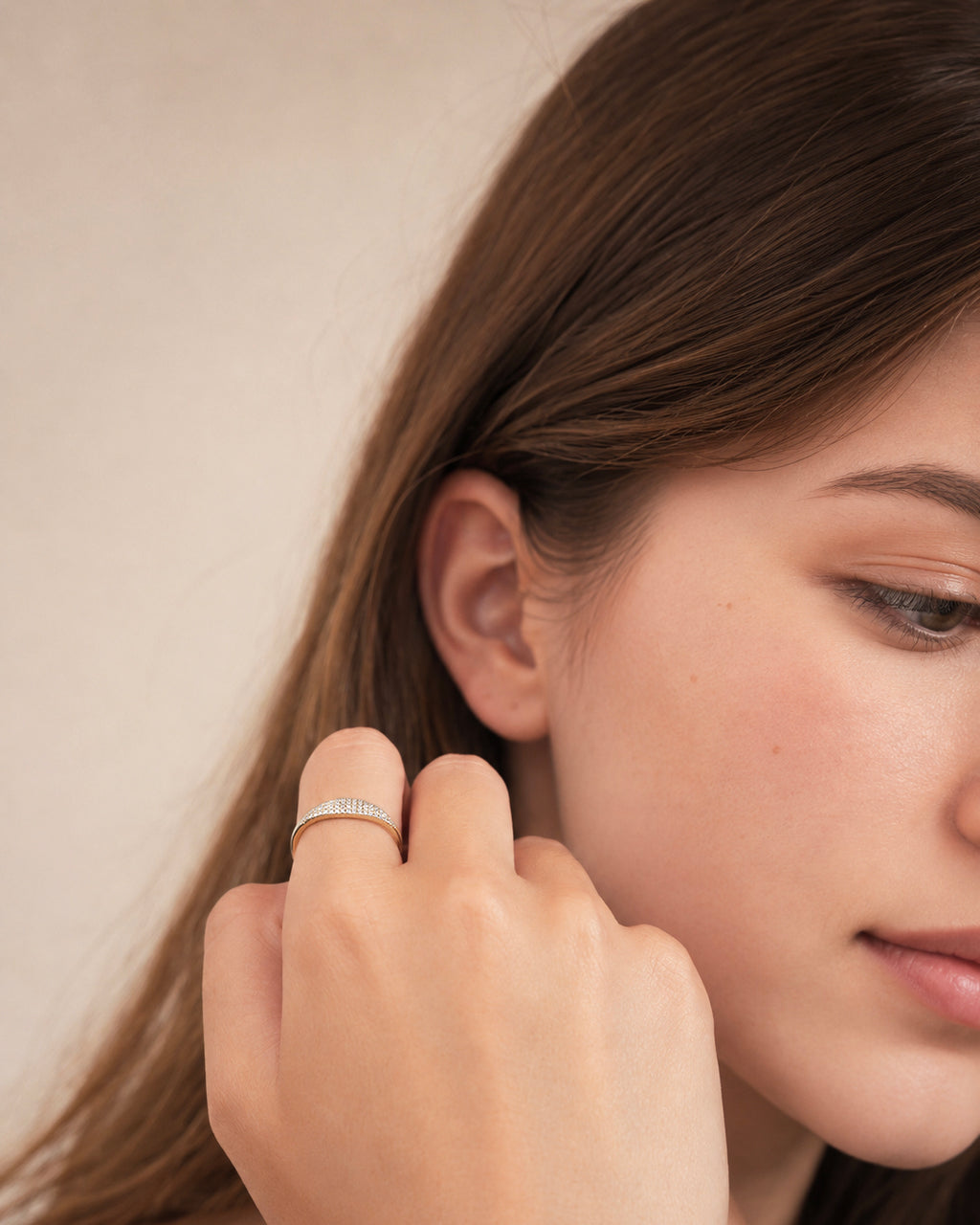 Luma Whisper Ring - 14K White Gold Natural Diamond Side Profile Lifestyle