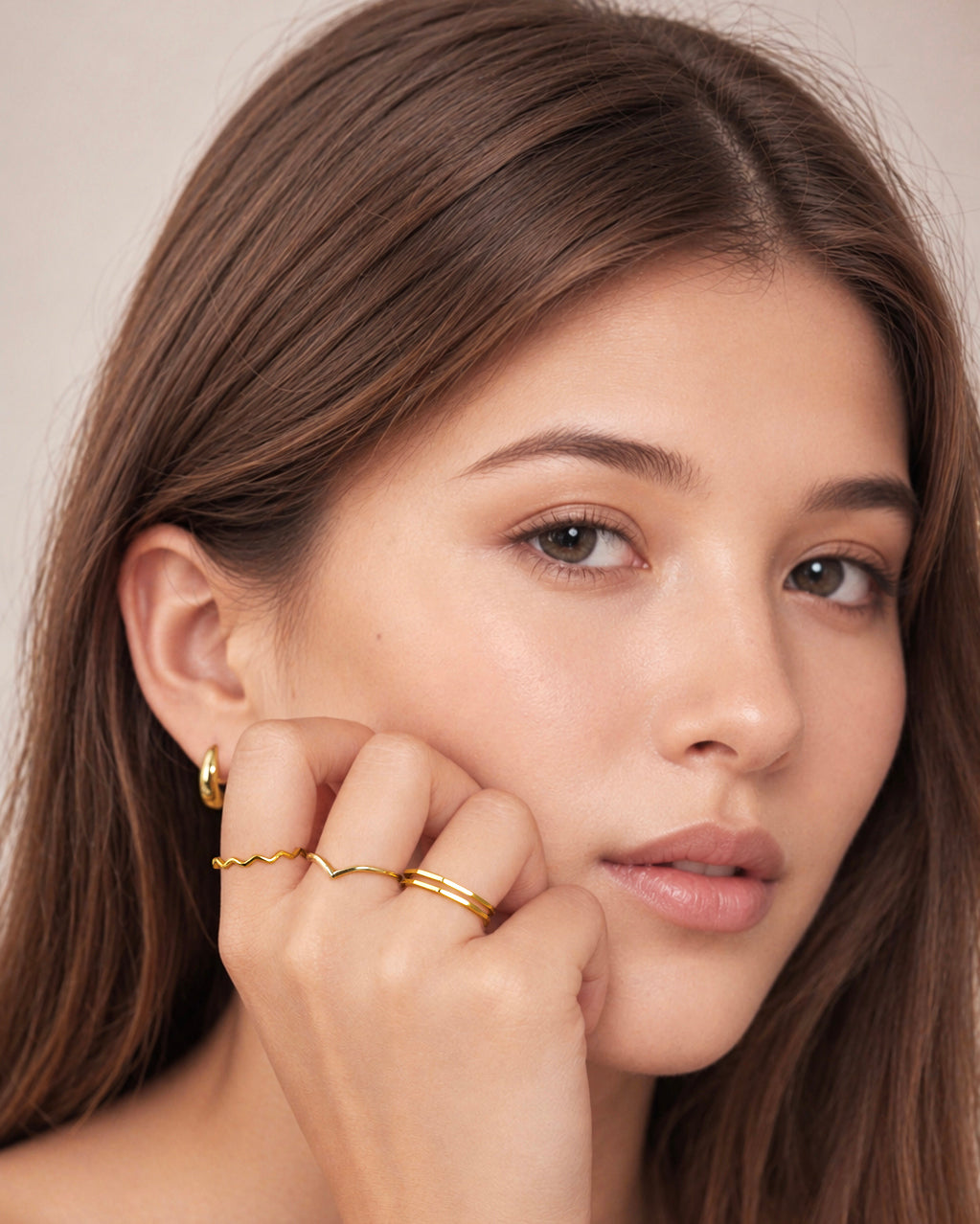 Contour Ring - 14K Yellow Gold Lifestyle