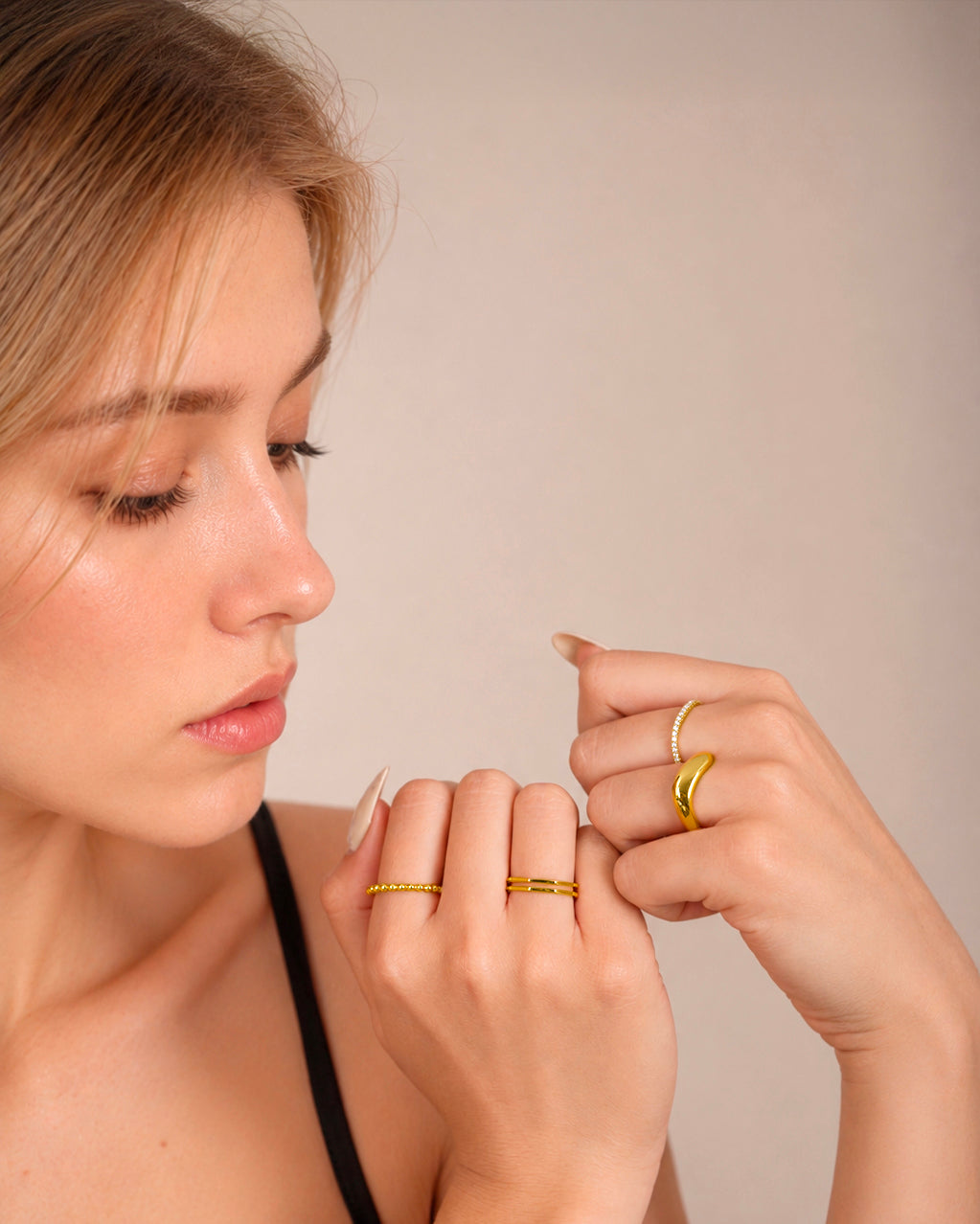 Sway Sculpt Ring - 18K Gold Vermeil Lifestyle